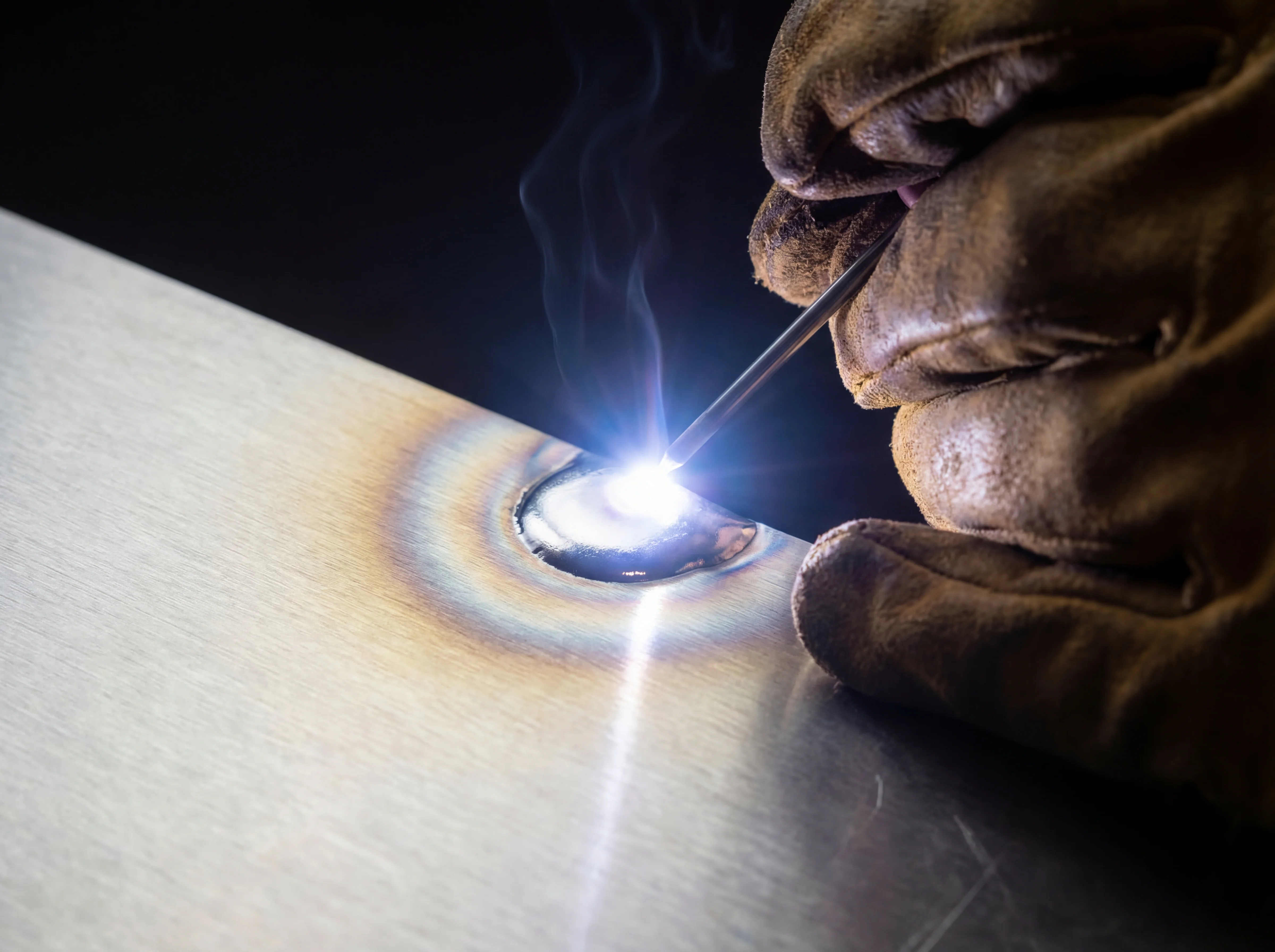 溶接作業の写真